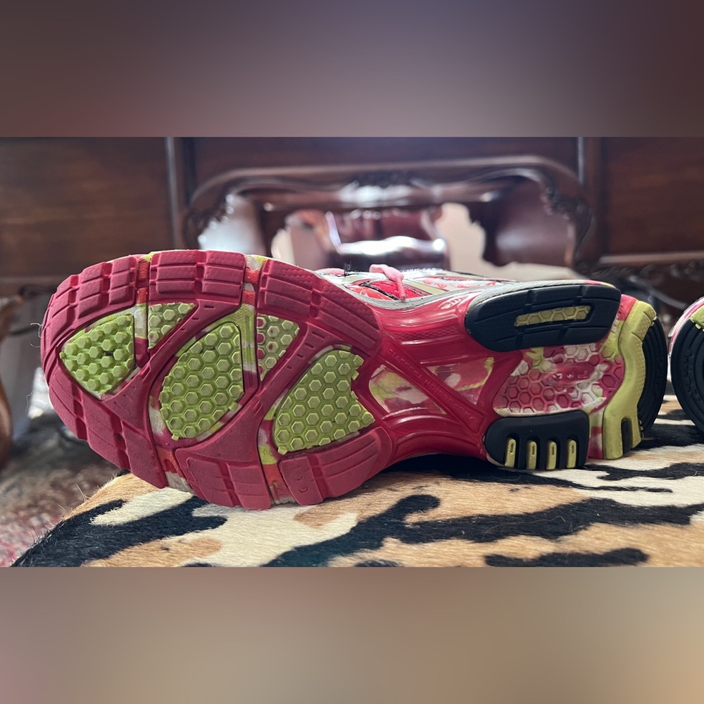 ASICS Gel-Noosa Tri6 Glow in the Dark Duomax Sneakers - Picture 3 of 10